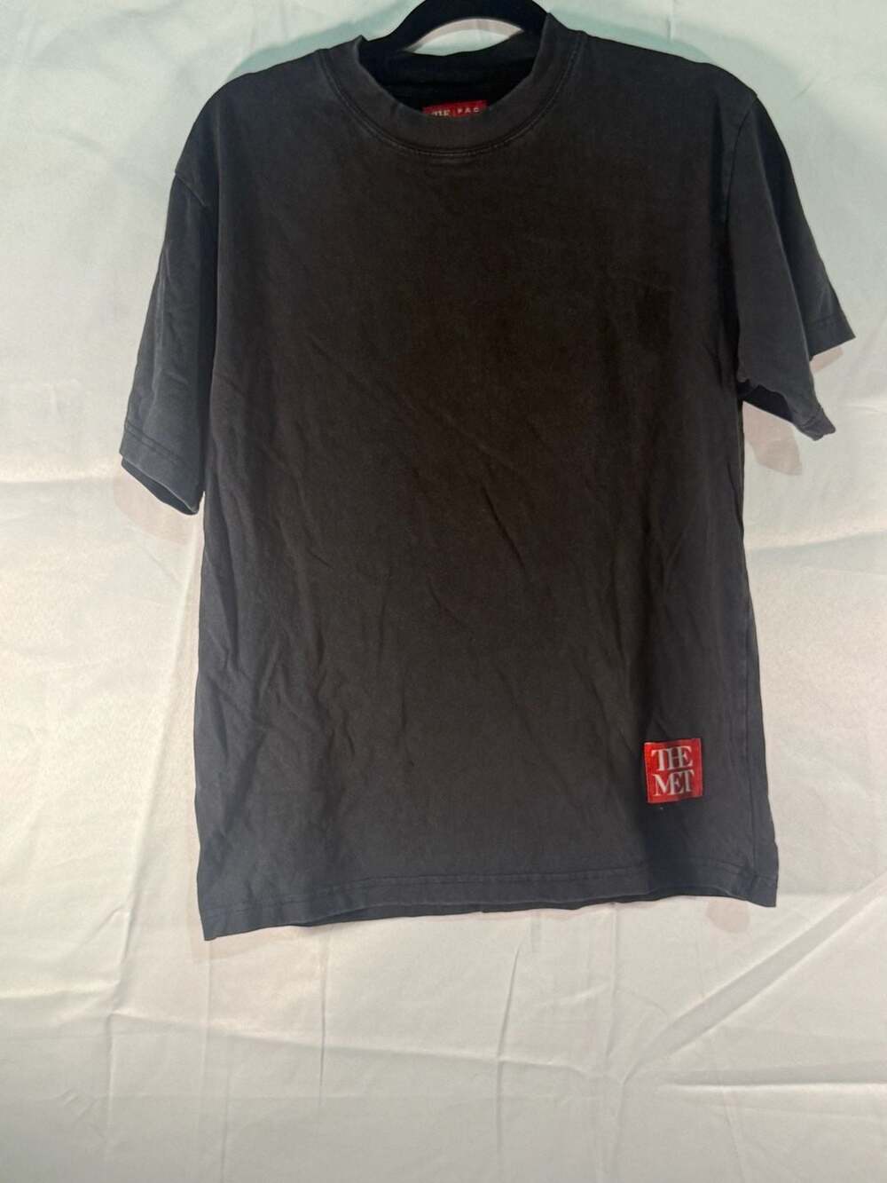 The Met x PacSun Metropolitan Museum of Art Graphic T-Shirt - Picture 2 of 3